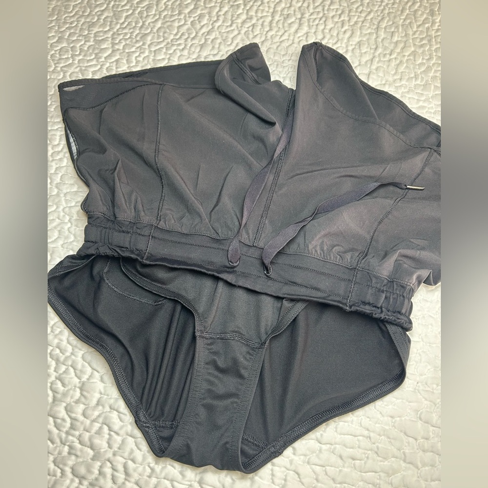 lululemon athletica Black Athletic Shorts - Picture 4 of 8